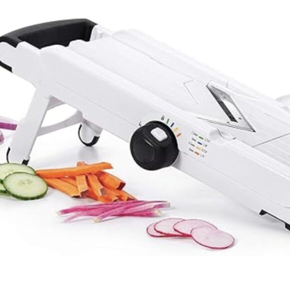 OXO Good Grips Mandoline Slicer - Picture 1 of 4